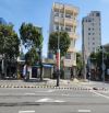 CỰC PHẨM SIÊU HIẾM – NHÀ 3 TẦNG- 2 MẶT TIỀN NGUYỄN TẤT THÀNH – VIEW BIỂN