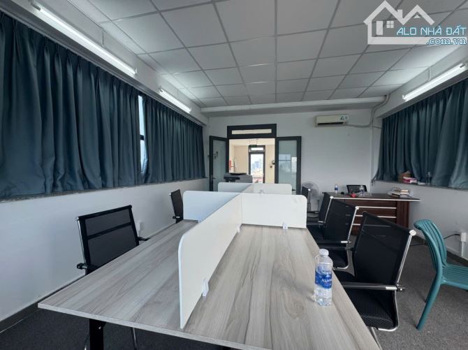 cho thuê văn phòng quận 7 đường Nguyễn Văn Linh ngay cổng kcx Tân Thuận - 3