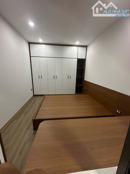 BÁN NHÀ 6TẦNG*50M THANG MÁY GIÁP NHỊ QUẬN UỶ HOÀNG MAI ÔTÔ NỘI THẤT ĐỈNH CHÓP