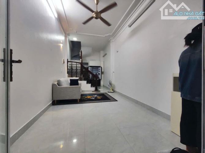 🏡 CHO THUÊ NHÀ NGUYÊN CĂN – PHỐ NGỌC KHÁNH – BA ĐÌNH -Giá thuê: 12 triệu/tháng