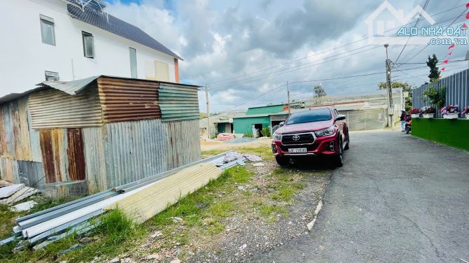 🏡 Bán Nhà Phố Mới Đẹp Nguyễn Hữu Cầu , Giá 4 tỷ 200 triệu - 1