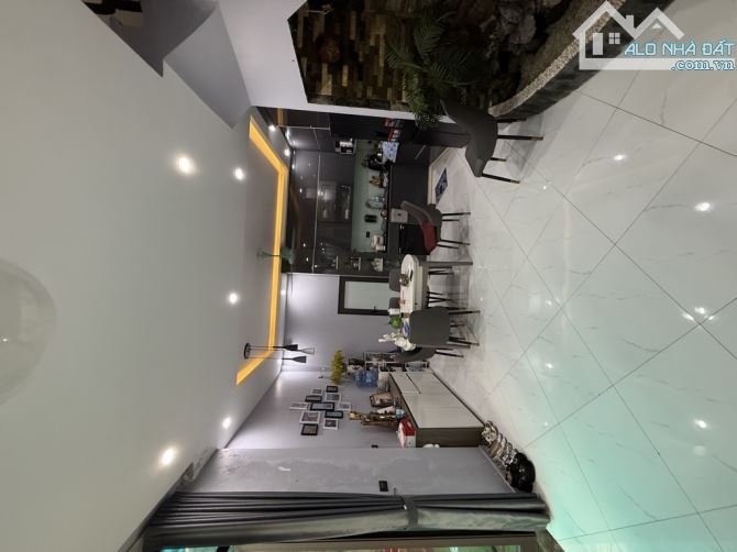 HIẾM - NHÀ ĐẸP AN DƯƠNG - 110M2 - 4 TẦNG – TƯƠNG LAI RẠNG NGỜI - CHỈ HƠN 9 TỶ