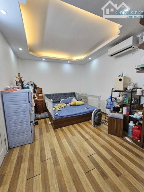 NHÀ MẶT PHỐ LÊ VĂN LINH – TRUNG TÂM HOÀN KIẾM – NHÀ 6 TẦNG ĐẸP – MẶT TIỀN 4.52M – HIẾM NHÀ