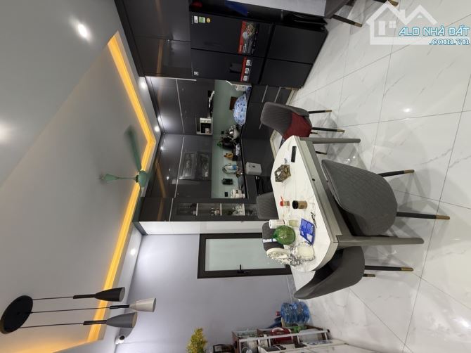 HIẾM - NHÀ ĐẸP AN DƯƠNG - 110M2 - 4 TẦNG – TƯƠNG LAI RẠNG NGỜI - CHỈ HƠN 9 TỶ