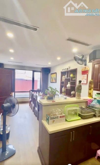 CẦN BÁN NHÀ NGHI TÀM, 7 TẦNG THANG MÁY, FULL NỘI THẤT, MẶT TIỀN CỰC RỘNG, Ô TÔ ĐỖ CỬA.