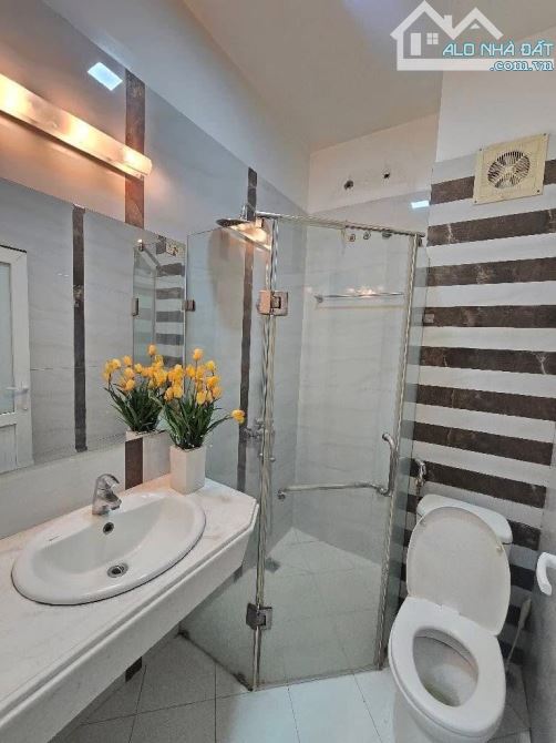 BÁN NHÀ PHỐ TÔN ĐỨC THẮNG – 40M² X 5 TẦNG – GIÁ 7TỶ690