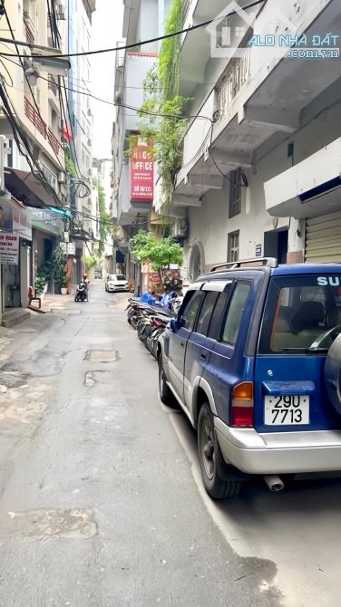 GIÁ TỐT! MẶT NGÕ THÔNG LA THÀNH, Ô TÔ TRÁNH ĐỖ, VÀO NHÀ, KD, 93M*5T