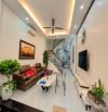 Bán nhà Văn Cao – Ba Đình, 45m², 5 tầng, lô góc 2 thoáng, ngõ nông gần phố, giá 9.1 tỷ