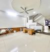 NHÀ 1 TRỆT 2 LẦU NGAY SAU TTTM GIGAMALL - BÊN SÔNG SÀI GÒN HBC
