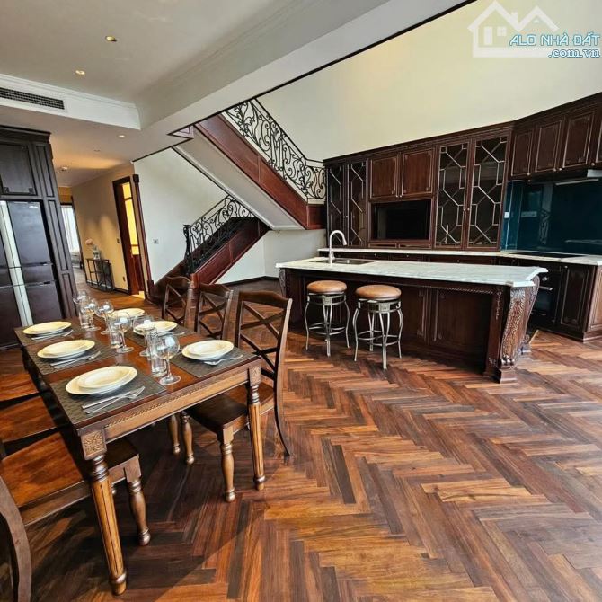 Oto vào nhà, Building 10 tầng 10m ra Tô Ngọc Vân, Apartment 162m2 thu 450 tr/th. Giá 91 tỷ