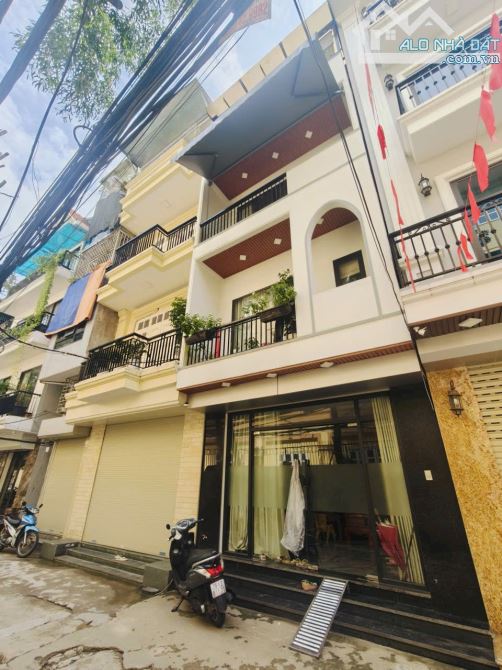 Siêu phẩm cực đẹp Trần Khát Chân, oto đỗ ngõ rộng 5m, full nội thất sổ 60m2. Giá 15.6 tỷ