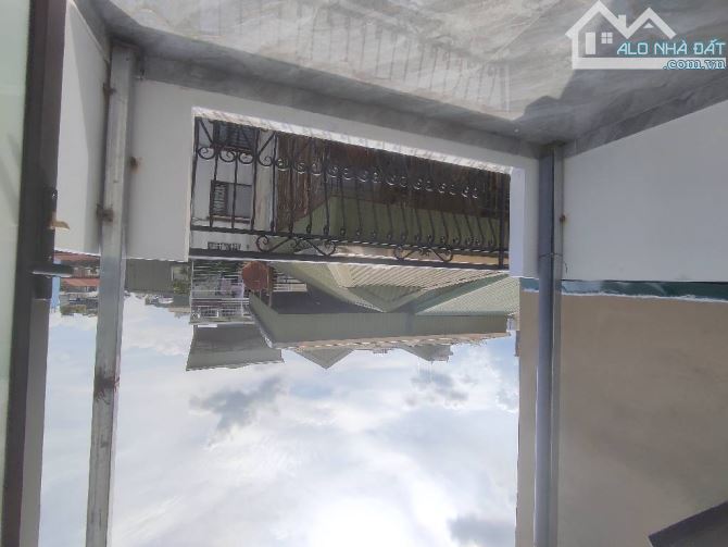 BÁN GẤP - CHỈ HƠN 4 TỶ - 30M2 - NHÀ ĐẸP ÂU CƠ - Ở NGAY