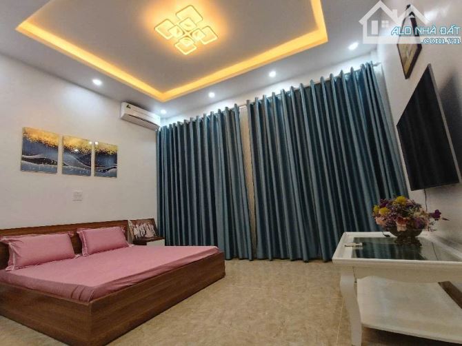 Bán nhà Láng Hạ, ngõ thông, ô tô gần nhà, 6T thang máy, nhà đẹp ở ngay, 45m2, giá 13 tỷ