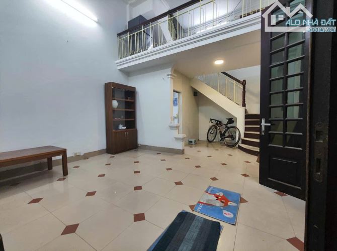 🏡 CHO THUÊ NHÀ NGUYÊN CĂN NGỌC KHÁNH - BA ĐÌNH -CHỈ 8 TRIỆU/THÁNG - NHÀ ĐẸP, 30M RA PHỐ - 1
