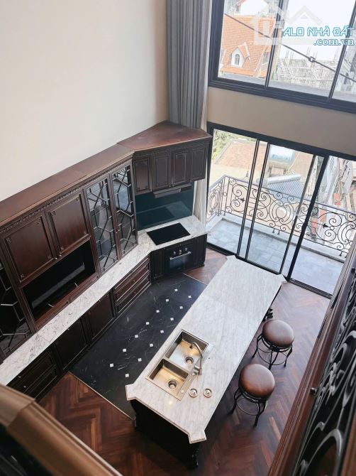 Oto vào nhà, Building 10 tầng 10m ra Tô Ngọc Vân, Apartment 162m2 thu 450 tr/th. Giá 91 tỷ