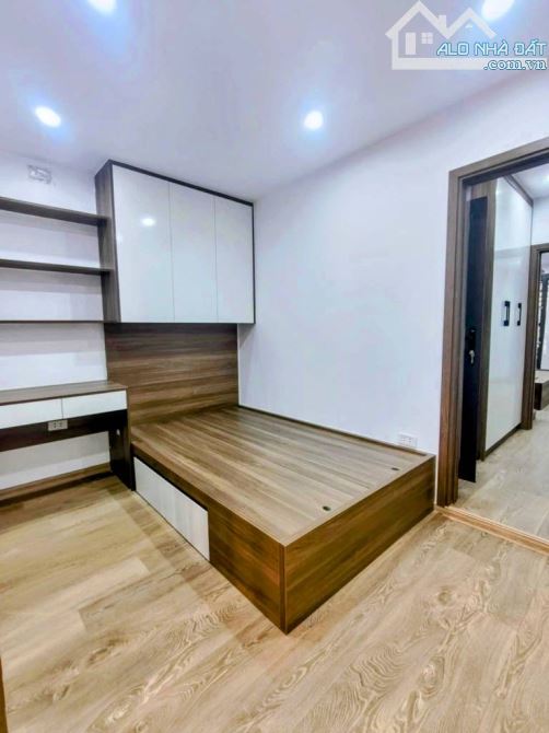 Bán căn nhà tập thể Quỳnh mai T2 tt hai bà trưng đẹp thoáng mát