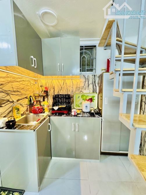 NHÀ RIÊNG NHỎ XINH - NGÕ NÔNG GẦN SÁT MẶT PHỐ - CÁCH MẶT PHỐ DƯƠNG VĂN BÉ CHỈ KHOẢNG 25M