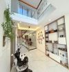 Bán nhà 1 trệt 3 lầu LƯƠNG VĂN CAN P.2 TP.VT gia đình xây tâm huyết. Giá 8,5 tỷ còn bớt