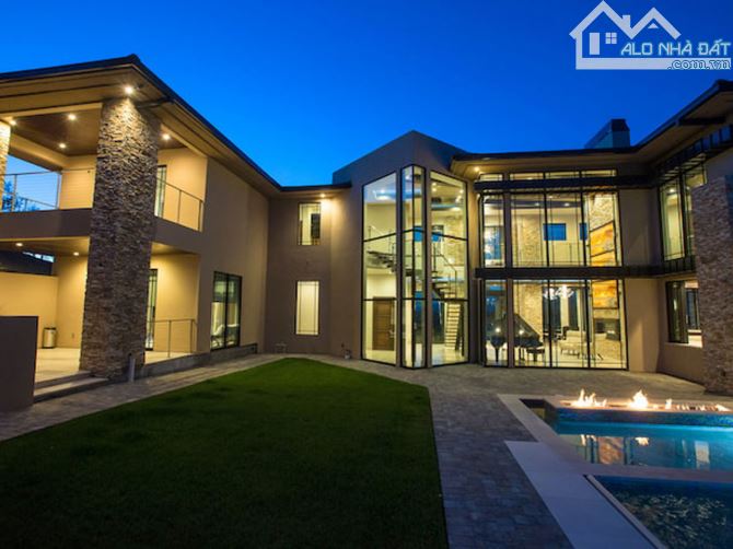 CHO THUE MBKD MẶT PHỐ TRÀNG TIỀN - HOÀN KIẾM