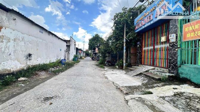 Đông Thạnh(HM) bán nhà 198m2 2PN HXH thông KDC đông gần Lê Văn Khương giá 6,2tỷ