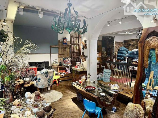 Cho thuê MB phố Hàng Cót -DT 50m2 - Mặt tiền 6,7m - 1