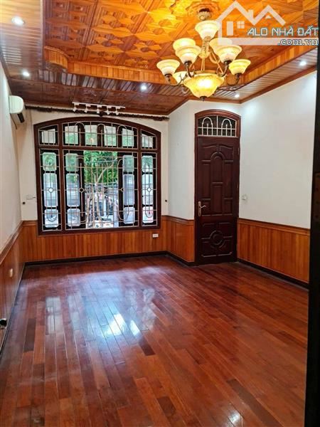 Bán nhà mặt phố Hoàng Ngân 72m x 5T, Vỉa hè rộng, ô tô tránh, KD đỉnh. 42 tỷ