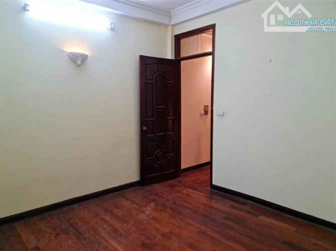 Bán nhà mặt phố Hoàng Ngân 72m x 5T, Vỉa hè rộng, ô tô tránh, KD đỉnh. 42 tỷ