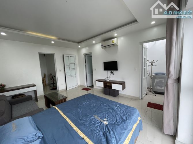 Cho thuê căn hộ full đồ tách bếp Waterfront City, DT: 40m2.