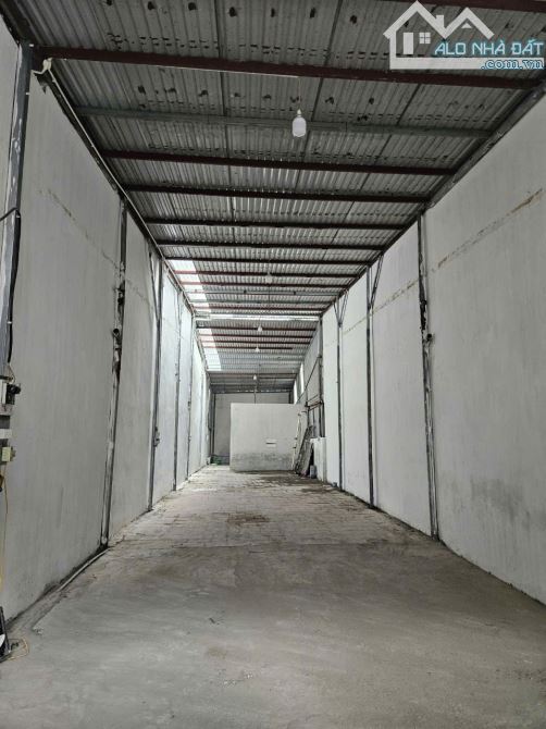 Cho thuê kho xưởng Sài Đồng, Long Biên - 137m², ô tô tránh- 10 triệu/tháng