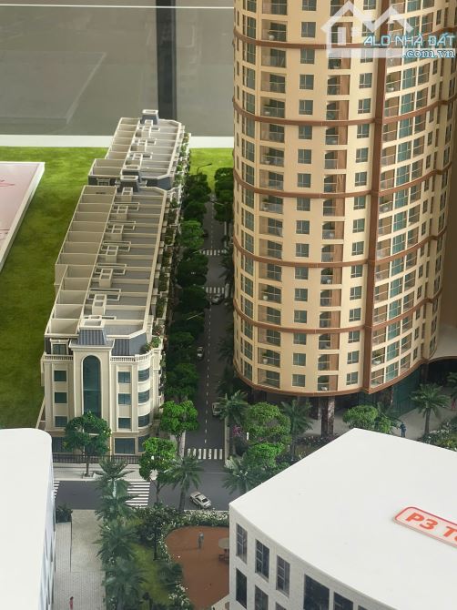 Bán Liền kề, nhà phố Imperial Plaza 360 Giải Phóng, Thanh Xuân – Giá chỉ 320tr/m2