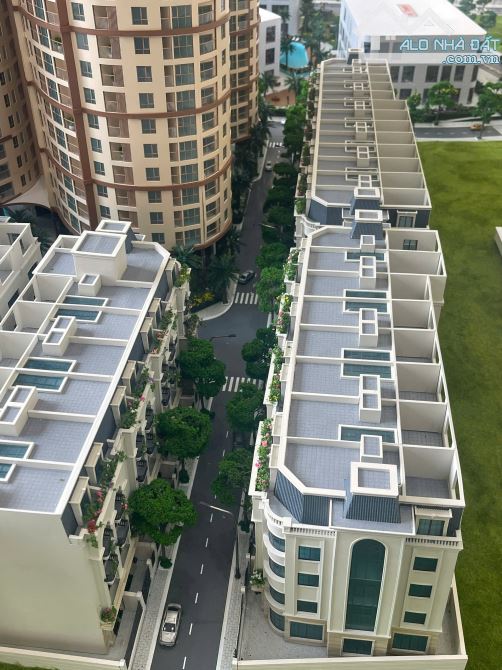 Bán Liền kề, nhà phố Imperial Plaza 360 Giải Phóng, Thanh Xuân – Giá chỉ 320tr/m2