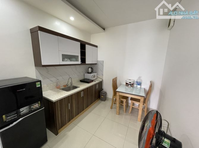 Cho thuê căn hộ full đồ tách bếp Waterfront City, DT: 40m2. - 2