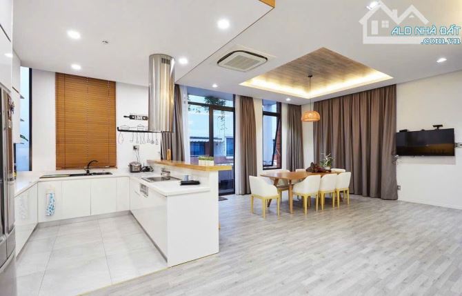 Siêu phẩm lô góc 345m2, Hầm, thang máy, 5 tầng, dòng tiền 100tr/tháng. Nhỉnh 40tỷ - 4