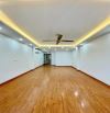 Bán nhà Hà Đông phố Thanh Bình, 11,9 tỷ, 40m2 x 5 tầng, ô tô tránh, lô góc, TM.