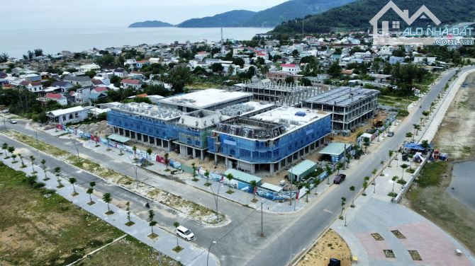 Bán đất khu chợ mới Lăng Cô - Ngay TT của vịnh Lăng Cô - Giá dành cho đầu tư - 1