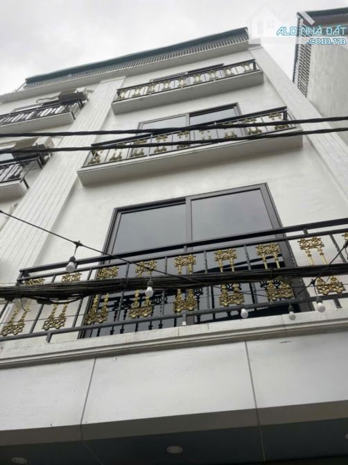 Bán Nhà Khuyến Lương – Ngõ 3 Gác – 5T– 33m – 6.9 tỷ