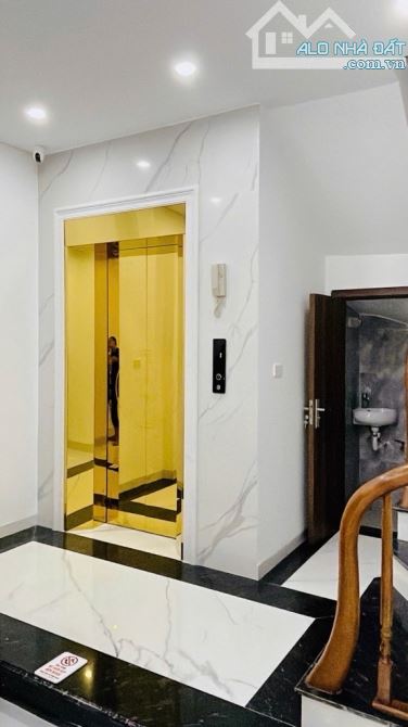 SIÊU PHẨM TAM TRINH – 75M² –GARA ÔTÔ - 6 TẦNG THANG MÁY- SÁT MẶT PHỐ – HƠN 18 TỶ