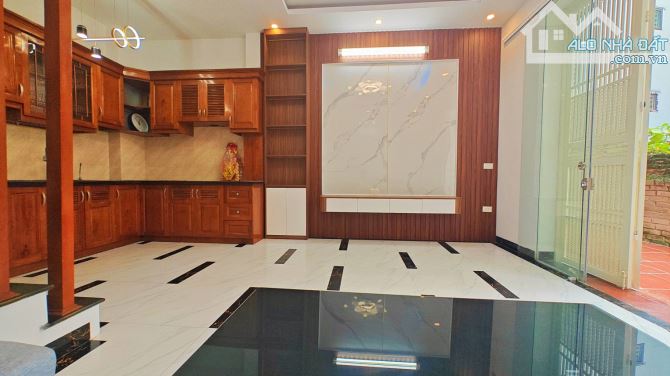 Bán Nhà Tây Trà, Lĩnh Nam –Ngõ Nông – 4T– 33m – 7.35 tỷ