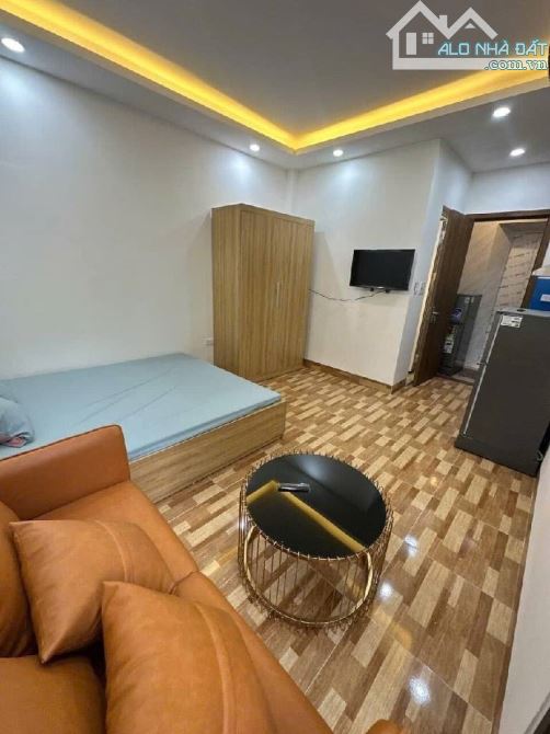 Bán nhà Nguyễn Trãi-Royal City, 56m, 7 tầng thang máy, D.thu 600tr/năm, 11 phòng, PCCC dủ