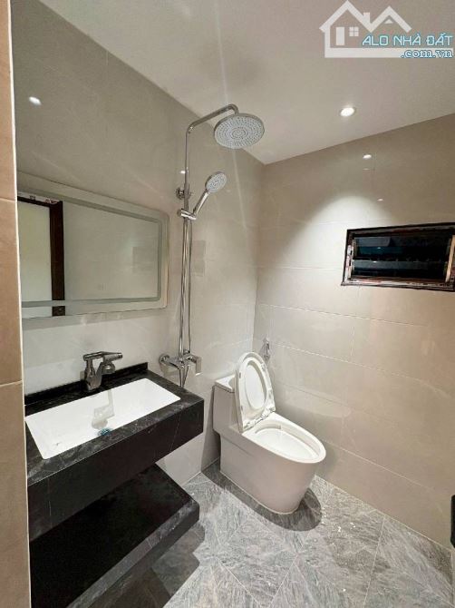 Bán nhà tập thể phố lê thanh nghị tt hai bà trưng nội thất đẹp thoáng ánh sáng tự nhiên