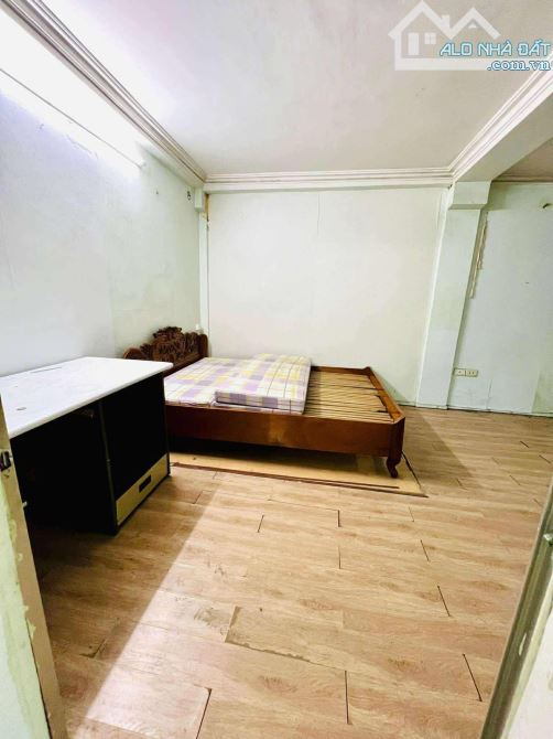 BÁN CĂN HỘ TẬP THỂ TẦNG 2 – NHÀ Z , TẠ QUANG BỬU, HAI BÀ TRƯNG. 80M2 – 2PN. 4,65 TỶ