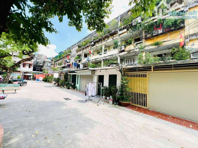 BÁN CĂN HỘ TẬP THỂ TẦNG 2 – NHÀ Z , TẠ QUANG BỬU, HAI BÀ TRƯNG. 80M2 – 2PN. 4,65 TỶ