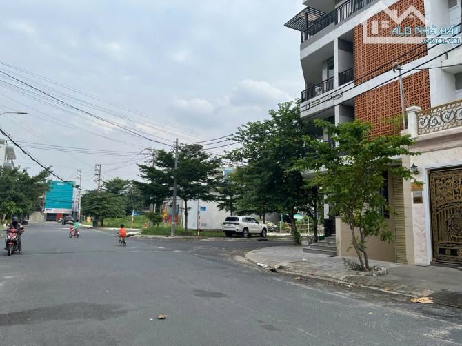 BIỆT THỰ SANG CHẢNH (7x15) VIP ĐƯỜNG DD5 – P.TÂN HƯNG THUẬN, Q.12 CHỈ 14.9 TỶ! - 4