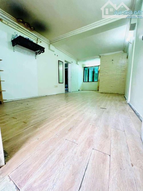 BÁN CĂN HỘ TẬP THỂ TẦNG 2 – NHÀ Z , TẠ QUANG BỬU, HAI BÀ TRƯNG. 80M2 – 2PN. 4,65 TỶ