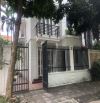 Cho thuê Biệt Thự Đường Huỳnh Văn Nghệ 121m 4T, view vườn hoa, ô tô dừng đỗ ngày đêm