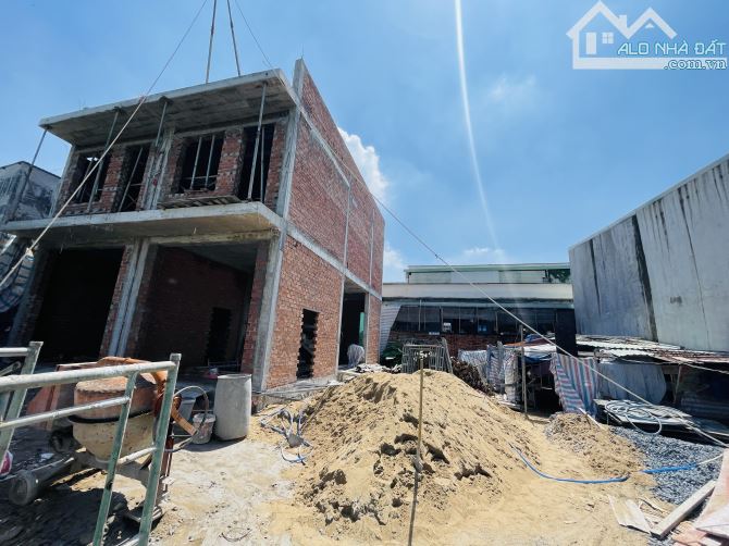 P. Linh Tây, gần PVĐ HXH 7 chỗ 99m2 thổ cư nợ bank 1 tỷ bán gấp chỉ 4.7 tỷ. - 1