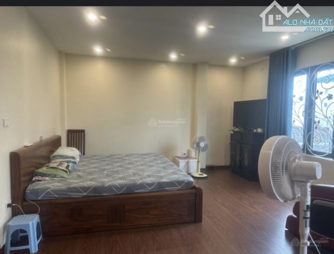 Siêu ngon! Đào Tấn, phố Tây, Vip Kinh doanh, văn Phòng, ô tô tránh, gần phố, hiếm. 75m*4T