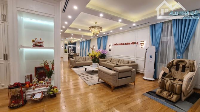 NHÀ BIỆT THỰ KHU 357A NGUYỄN TRỌNG TUYỂN P1 TÂN BÌNH DT 8X22M 3 LẦU GIÁ 69 TỶ - 5