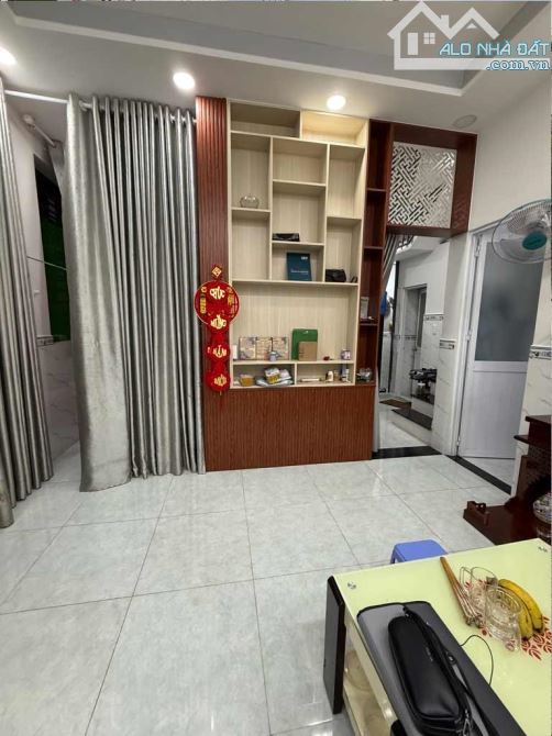 BÁN NHÀ NGAY EMART PHAN HUY ÍCH GÒ VẤP - 2 TẦNG - 42M2 - 4PN - 4.4 TỶ - 1
