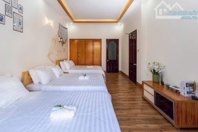 BIỆT THỰ NGHỈ DƯỠNG ĐẲNG CẤP – GẦN BÃI SAU, CÔNG VIÊN AO CÁ – KHU LẠC LONG QUÂN, PHƯỜNG 2,